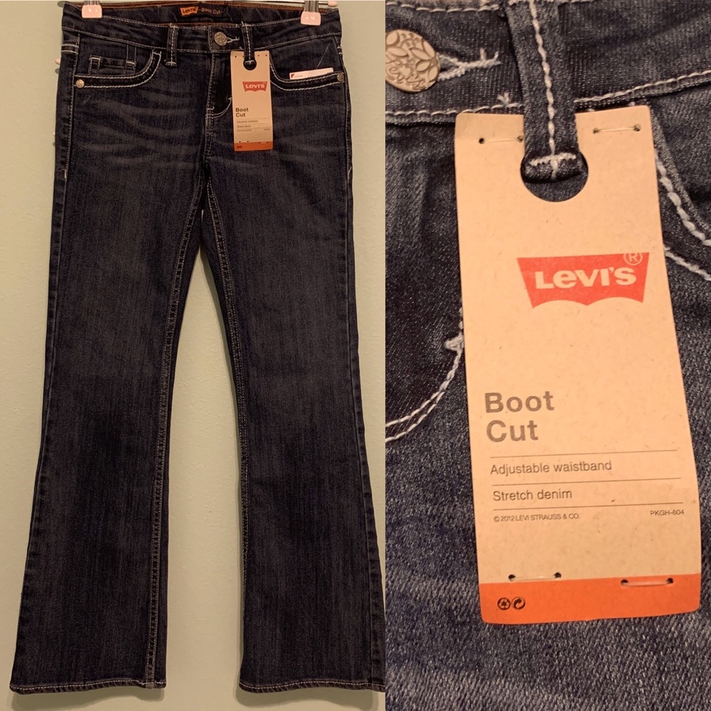 NWT Levis Brand Jeans. Kids Size 8. Reg Boot Cut